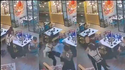 ತನ್ನೊಂದಿಗೆ ಅಸಭ್ಯವಾಗಿ ವರ್ತಿಸಿದವರಿಗೆ ಒದ್ದು ಬುದ್ಧಿ ಕಲಿಸಿದ ಗಟ್ಟಿಗಿತ್ತಿ: ವಿಡಿಯೋ ವೈರಲ್