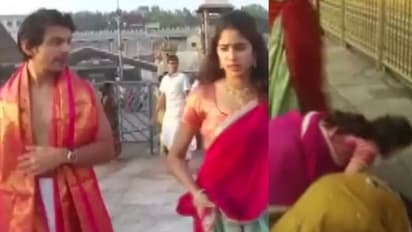 ప్రియుడితో కలసి తిరుమల శ్రీవారి సేవలో జాన్వీ కపూర్.. సాష్టాంగ నమస్కారం చేస్తూ లంగాఓణీలో..