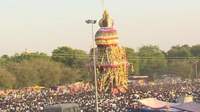 Chitradurga: ಭಾವೈಕ್ಯತೆ ಸಾರುವ ವದ್ದಿಕೆರೆ ಸಿದ್ದಪ್ಪನ ಅದ್ದೂರಿ ರಥೋತ್ಸವ ಆಚರಣೆ: ಕಣ್ತುಂಬಿಕೊಂಡ ಭಕ್ತಗಣ