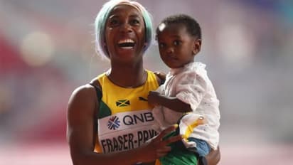 സൗഹൃദ മത്സരമാണെങ്കിലും സാരമില്ല, മകന്റെ സ്കൂളിലെ ഓട്ടമത്സരത്തില് മിന്നല് പിണരായി ജമൈക്കന് താരം