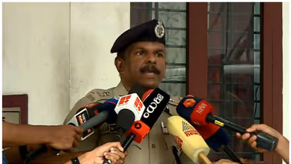 ട്രെയിനിലെ  തീവെയ്പ്പ്; അന്വേഷണം പ്രാഥമിക ഘട്ടത്തിൽ,  സമ​ഗ്രമായ അന്വേഷണം നടത്തുന്നു: എഡിജിപി അജിത് കുമാർ