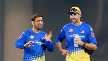 പേസര്‍മാര്‍ക്ക് മുന്നറിയിപ്പുമായി ധോണി, 'ആ പരിപാടി നിര്‍ത്തിയില്ലെങ്കില്‍ നിങ്ങളെ നയിക്കാന്‍ ഞാനുണ്ടാവില്ല'