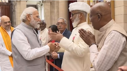 பாஜக அரசு பற்றி நினைத்தது தவறு என நிரூபித்துவிட்டீர்கள்… பிரதமர் மோடியிடம் கூறிய ஷா ரஷித் அகமது குவாட்ரிக்!!