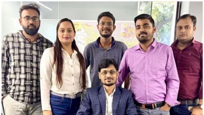 അന്ന് റിക്ഷാ ഡ്രൈവര്‍, ഇന്ന് ഐഐഎം ബിരുദധാരികള്‍ക്ക് ജോലി നല്‍കുന്ന സ്റ്റാര്‍ട്ടപ്പ് ഉടമ; ഇതാ ഒരു വിജയ കഥ 