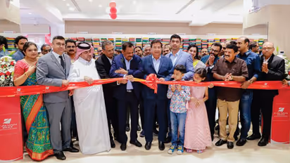 കല്യാണ് സില്ക്സിന്റെ ഖത്തറിലെ ആദ്യത്തെ ഷോറൂമിന് ദോഹയില് ശുഭാരംഭം