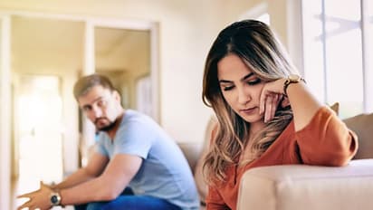 ರಾತ್ರಿ ವೈದ್ಯ ಪತಿ ಇಡ್ತಿದ್ದ ಆ ಬೇಡಿಕೆ ಈಡೇರಿಸಲಾಗದೇ ಠಾಣೆ ಮೆಟ್ಟಿಲೇರಿದ ಪತ್ನಿ!