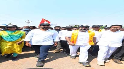 టచ్లో వైసీపీ ఎమ్మెల్యేలు, సైకోతత్వం: జగన్ పై బాలకృష్ణ సంచలనం