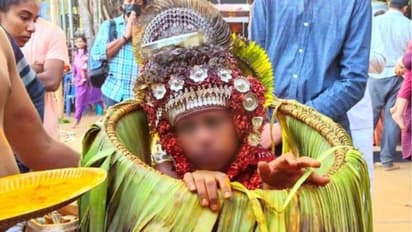 എട്ടാം ക്ലാസ് വിദ്യാർത്ഥി തീ ചാമുണ്ഡി തെയ്യം കെട്ടിയാടിയ സംഭവം; ബാലാവകാശ കമ്മീഷൻ കേസെടുത്തു