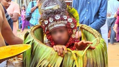 പതിമൂന്നുകാരനെ തീ ചാമുണ്ഡി തെയ്യം കെട്ടിച്ച സംഭവം; സമൂഹ മാധ്യമങ്ങളിൽ വ്യാപക വിമർശനം