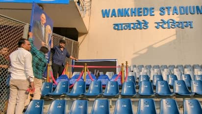 2011ರ ವಿಶ್ವಕಪ್‌ ಫೈನಲ್‌ನಲ್ಲಿ ಧೋನಿ ಸಿಕ್ಸರ್ ವೇಳೆ ಚೆಂಡು ಬಿದ್ದಿದ್ದ ಆಸನ ಹರಾಜಿಗೆ..!