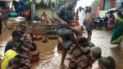 ചെരുപ്പുമാലയും, കുറ്റിച്ചൂലുമായെത്തും, തലയിൽ കാലുയർത്തി തൊഴിക്കും, നിവേദ്യം കാടിവെള്ളം; കടുപ്പം ഈ വിചിത്രാചാരം