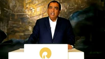 25,000 കോടി വായ്പ വേണം, ബാങ്കുകളെ സമീപിച്ച് മുകേഷ് അംബാനി; കാരണം ഇതോ 