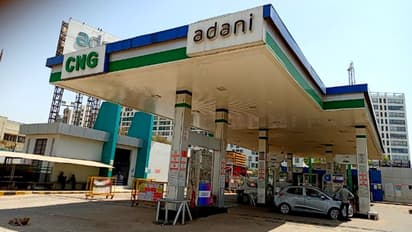 സിഎൻജി വില കുറച്ച് അദാനി ടോട്ടൽ ഗ്യാസ്; കേന്ദ്ര നടപടി ഫലം കണ്ടു