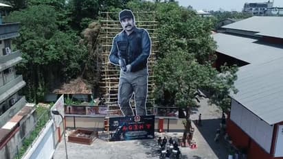 50 അടി പൊക്കത്തില്‍ മമ്മൂട്ടിയുടെ കട്ട് ഔട്ട്; 'ഏജന്‍റി'ന്‍റെ കേരളത്തിലെ പ്രൊമോഷന് തുടക്കം