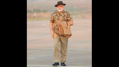 பந்திப்பூர் ஜீப் சவாரி முதல் பொம்மன் பெல்லி சந்திப்பு வரை... பிரதமர் மோடியின் இன்றைய ட்ரிப் போட்டோஸ் இதோ