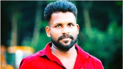 വധക്കേസ് പ്രതി രഞ്ജിത്തിന്റേത് കൊലപാതകം തന്നെ, ബൈക്കിൽ പോകവെ ടിപ്പർ ലോറി ഇടിപ്പിച്ചു കൊന്നു; പ്രതി കീഴടങ്ങി