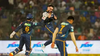 ചരിത്രമാവേണ്ടതായിരുന്നു, പക്ഷെ റിങ്കുവിന്റെ സംഹാര താണ്ഡവത്തില് എല്ലാം മുങ്ങി; കാണാം റാഷിദിന്റെ ഹാട്രിക്ക്