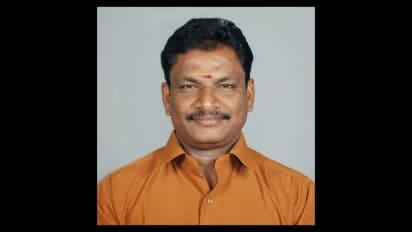 எந்த தவறும் செய்யாமல் 8 மாதம் தண்டனை; அரசுப்பள்ளி ஆசிரியரின் மனைவி குற்றச்சாட்டு