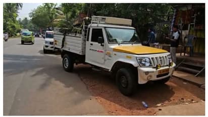 കോഴിക്കോട് താമരശ്ശേരിയിൽ നിർത്തിയിട്ടിരുന്ന വാഹനം തട്ടിക്കൊണ്ടുപോയി പണം കവർന്നു