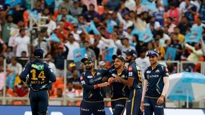  IPL 2023: ஒரு கேப்டனாக நீங்கள் அப்படி செய்திருக்க கூடாது; ஹர்திக் பாண்டியாவிற்கு ரூ.12 லட்சம் அபராதம்!