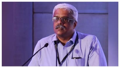 ലൈഫ് മിഷൻ കേസ്; ശിവശങ്കറിനെതിരായ അന്തിമറിപ്പോർട്ട് എൻഫോഴ്സ്മെന്റ് സമർപ്പിച്ചു