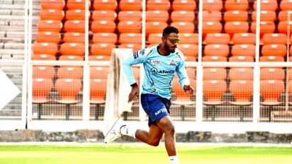 IPL 2023: Here's what Rahul Tewatia told Yash Dayal after Rinku Singh slammed him for 5 sixes