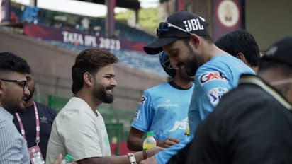 சிங்கம் களம் இறங்கிடுச்சு: பெங்களூருவில் பயிற்சியை தொடங்கிய ரிஷப் பண்ட்!