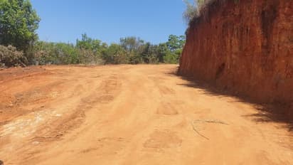 மேடநாடு மலையைக் குடைந்து ரோடு! சுற்றுலாத்துறை அமைச்சர் மருமகனுக்கு நோட்டீஸ்