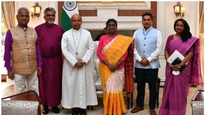 ക്രൈസ്തവർക്കെതിരായ അതിക്രമം; നടപടി ആവശ്യപ്പെട്ട് ആർച്ച് ബിഷപ്പിന്റെ നേതൃത്വത്തിൽ രാഷ്ട്രപതിയ്ക്ക് നിവേദനം