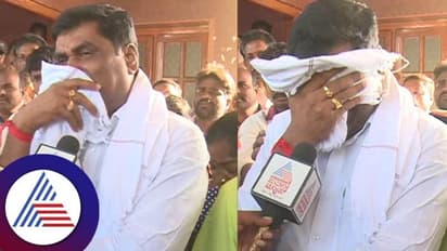 ಕಾಂಗ್ರೆಸ್ ಟಿಕೆಟ್ ತಪ್ಪಿದ್ದಕ್ಕೆ ಗಳಗಳನೆ ಅತ್ತ ಗೋಪಿಕೃಷ್ಣ: ಕಾರ್ಯಕರ್ತರಿಂದ ಭುಗಿಲೆದ್ದ ಆಕ್ರೋಶ