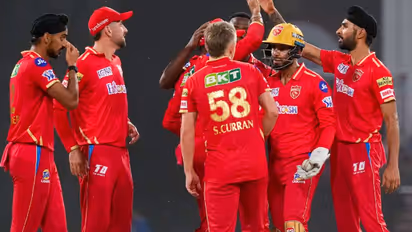 IPL 2023: MI vs PBKS மோதல்.. மிரட்டல் ஃபாஸ்ட் பவுலரை மீண்டும் அணிக்குள் கொண்டுவரும் பஞ்சாப் கிங்ஸ்