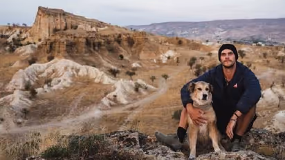 17 -ാം വയസ് മുതൽ സമ്പാദിച്ചു, 25 -ാം വയസിൽ കാൽനടയാത്ര, യുവാവ് സന്ദർശിച്ചത് 38 രാജ്യങ്ങൾ, കൂട്ടിനൊരു നായ മാത്രം