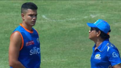 IPL 2023:மும்பைக்காக அறிமுகமான அர்ஜூன் டெண்டுல்கர்:ஐபிஎல் வரலாற்றில் முதல் முறையாக அப்பாவும், மகனும் ஒரே டீம்!