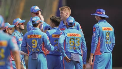 IPL 2023: சன்ரைசர்ஸ் ஹைதராபாத் - மும்பை இந்தியன்ஸ் போட்டி டாஸ் ரிப்போர்ட்..! மும்பை அணியில் ஒரு அதிரடி மாற்றம்