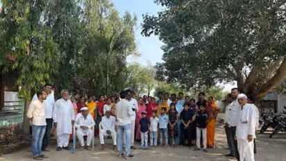 ഇപ്പോഴും കഴിയുന്നത് കൂട്ടുകുടുംബമായി, ഒരു മേൽക്കൂരയ്‍ക്ക് താഴെ 61 പേർ