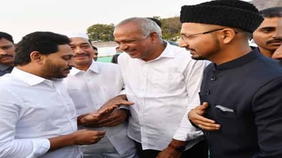 విజయవాడ ఇప్తార్ విందు:  పాల్గొన్న సీఎం జగన్ (ఫోటోలు)