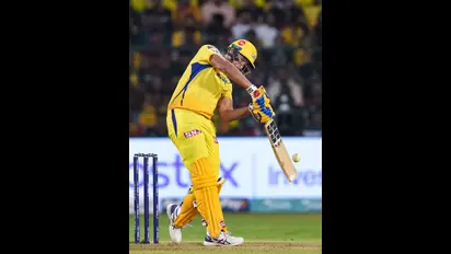 IPL 2023: சூர்யகுமார் யாதவின் போட்டியாளராக உருவெடுத்த சிஎஸ்கே வீரர்..! முன்னாள் வீரர் புகழாரம் 