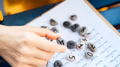 ನಿಮ್ಮ ರಾಶಿಯ ಏಂಜೆಲ್ ಸಂಖ್ಯೆ ಬಲ್ಲಿರಾ? ಇಲ್ಲಿದೆ ನೋಡಿ ನಿಮ್ಮ ದೈವಿಕ ಸಂಖ್ಯೆ