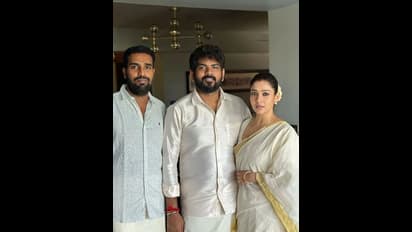 கேரள புடவையில் கும்முனு இருக்கும் நயன்தாரா.! விக்னேஷ் சிவனுடன் விஷு கொண்டாடிய லேட்டஸ்ட் போட்டோஸ்!