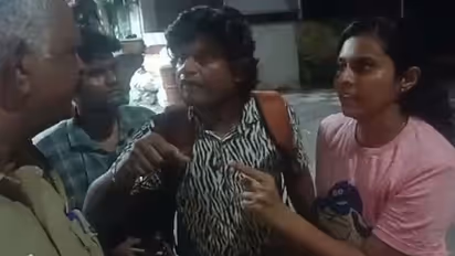 ஆபாச பேச்சு! போலீஸ்காரங்க எல்லாருமே பிராடு! போதை கணவனுக்காக வாண்டடாக வந்து சிக்கிய மனைவி.! வைரல் போட்டோ.!