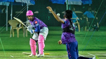 പടിക്കലിന്‍റെ ഫോമില്ലായ്‌മ സഞ്ജുവിനും ഭീഷണി; രാജസ്ഥാന് മുന്നറിയിപ്പുമായി ആകാശ് ചോപ്ര 