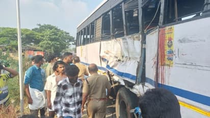 പാലക്കാട് കെഎസ്ആർടിസി ബസുകൾ കൂട്ടിയിടിച്ചു, ഒരാൾ മരിച്ചു; ആറ് പേർക്ക് പരിക്കേറ്റു