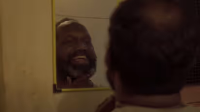 പത്ത് ടെക്നീഷ്യന്മാര്, ഒരു കഥാപാത്രം; '18 പ്ലസ്' ട്രെയ്ലര്