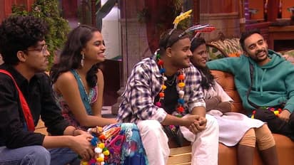 ബെസ്റ്റ് കള്ളക്കരച്ചില് അവാര്ഡ് ഗോപികയ്ക്ക്, കുത്തിത്തിരിപ്പ് പുരസ്കാരം അഖിലിന്, മറ്റ് പ്രഖ്യാപനങ്ങള്