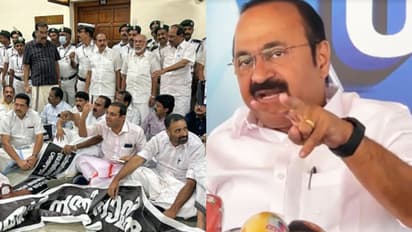 ഭീഷണി വേണ്ട, മന്ത്രിമാരുടെ പേഴ്സണൽസ്റ്റാഫിന് നോട്ടീസ് നൽകാൻ നിയമസഭ സെക്രട്ടറിയേറ്റിന് ധൈര്യമുണ്ടോ?വിഡി സതീശന്