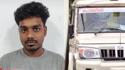 ആന്ധ്രയില് നിന്നും കഞ്ചാവ് വാങ്ങും, ട്രെയിനിൽ കേരളത്തിലേക്ക്, ചില്ലറ വിൽപ്പന; ഒളിവിലായിരുന്ന പ്രതി പിടിയിൽ