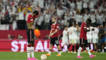 യൂറോപ്പ ലീഗ്: നെഞ്ച് തകര്ത്തുവിട്ട് സെവിയ, യുണൈറ്റഡ് സെമി കാണാതെ പുറത്ത്