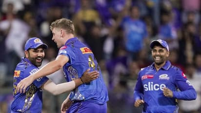 ஆர்சிபி, குஜராத்தை கீழே இறக்க வாய்ப்பு: மும்பை இந்தியன்ஸ் இதை மட்டும் செய்தால் டாப் 4ல் இடம் பெறும்!