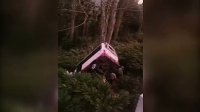 ബോഡിമെട്ടില് 4 പേരുടെ മരണത്തിന് ഇടയാക്കിയത് ഡ്രൈവറുടെ അശ്രദ്ധയും അമിതവേഗവും