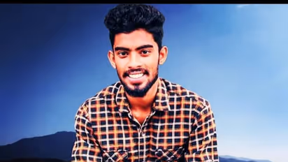 വഴി ചോദിക്കാനായി ലോറി നിർത്തി, ബൈക്ക് പുറകിൽ വന്നിടിച്ചു; യുവാവിന് ദാരുണാന്ത്യം